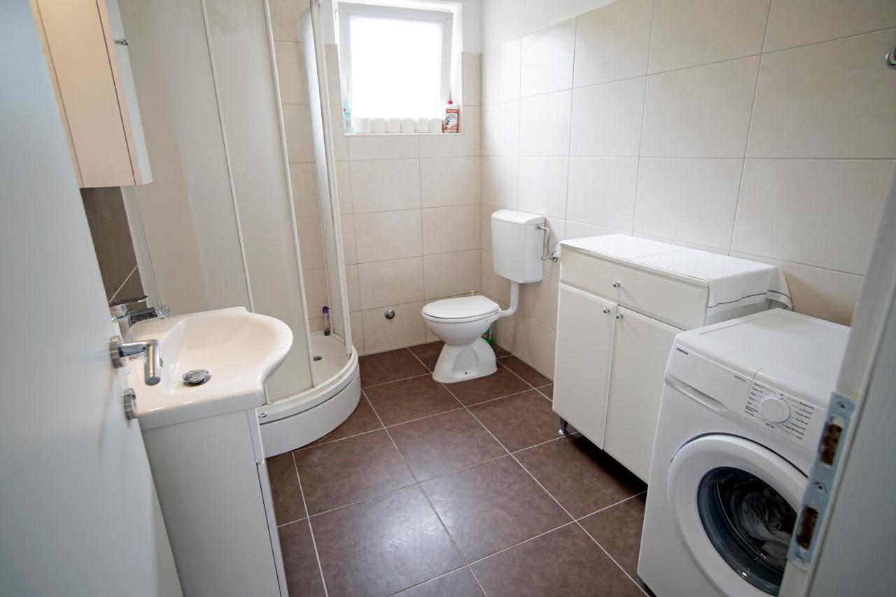 House - Apartman Sarah Kaštela Esterno foto